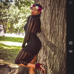 Meet your Posher, Melaniie